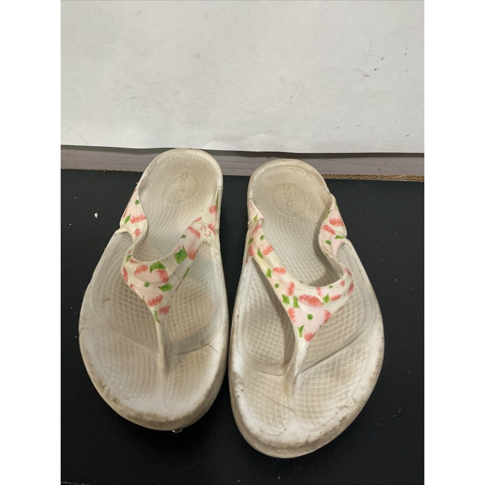 OOFOS OOriginal White Pink Floral Flip Flop Sandals Womens Size 8